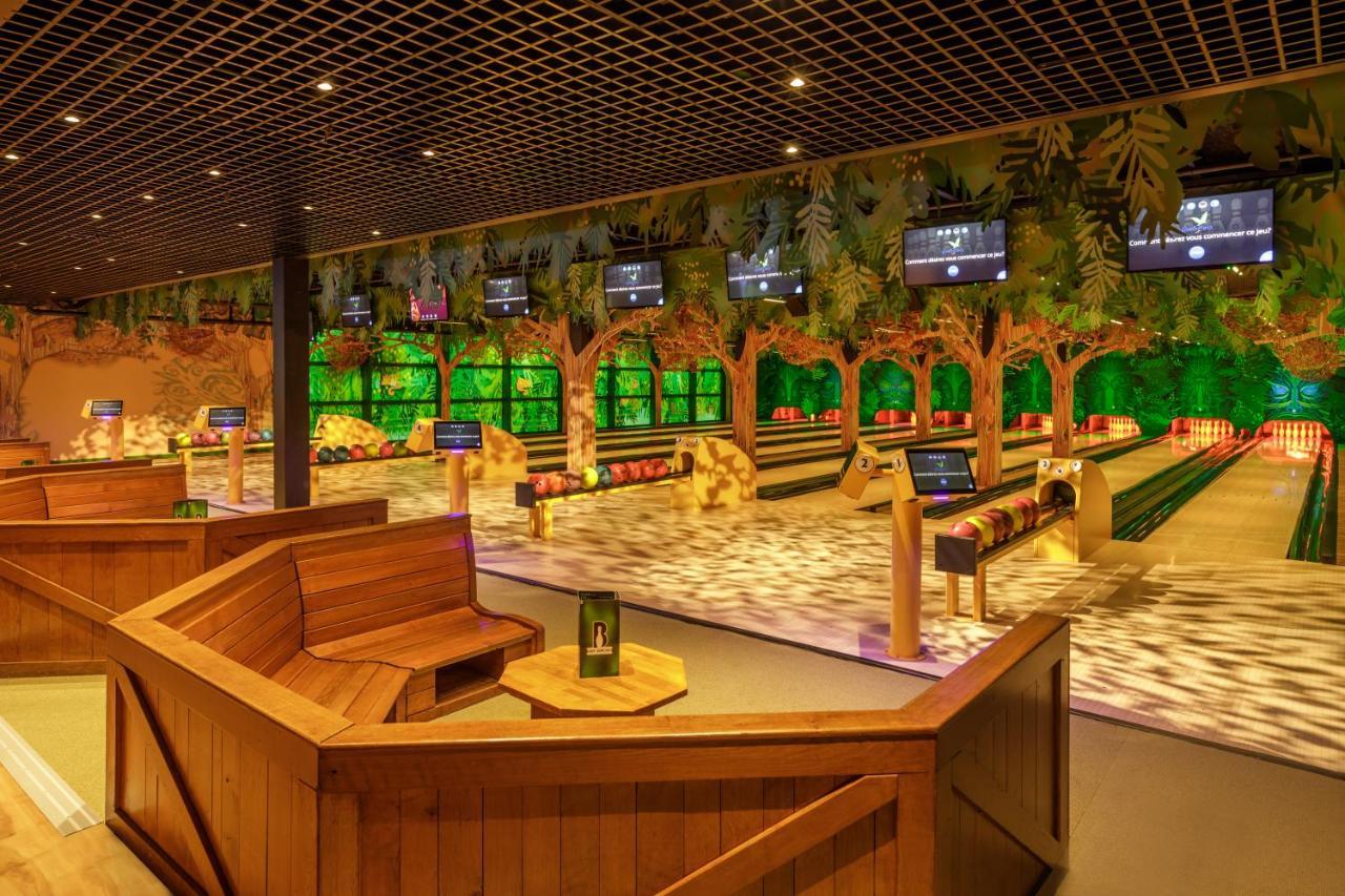 ホテル Center Parcs Les Bois Francs ヴェルヌイユ・ダヴル・エ・ディトン エクステリア 写真