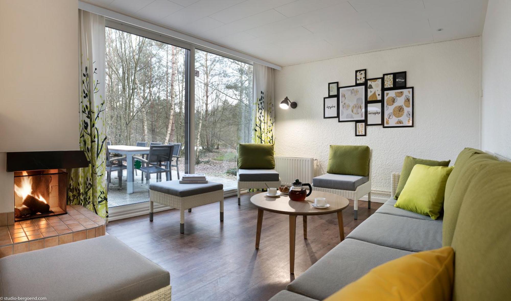 ホテル Center Parcs Les Bois Francs ヴェルヌイユ・ダヴル・エ・ディトン エクステリア 写真